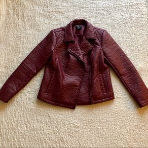 🍁G by Giuliana Rancic burgundy moto jacket